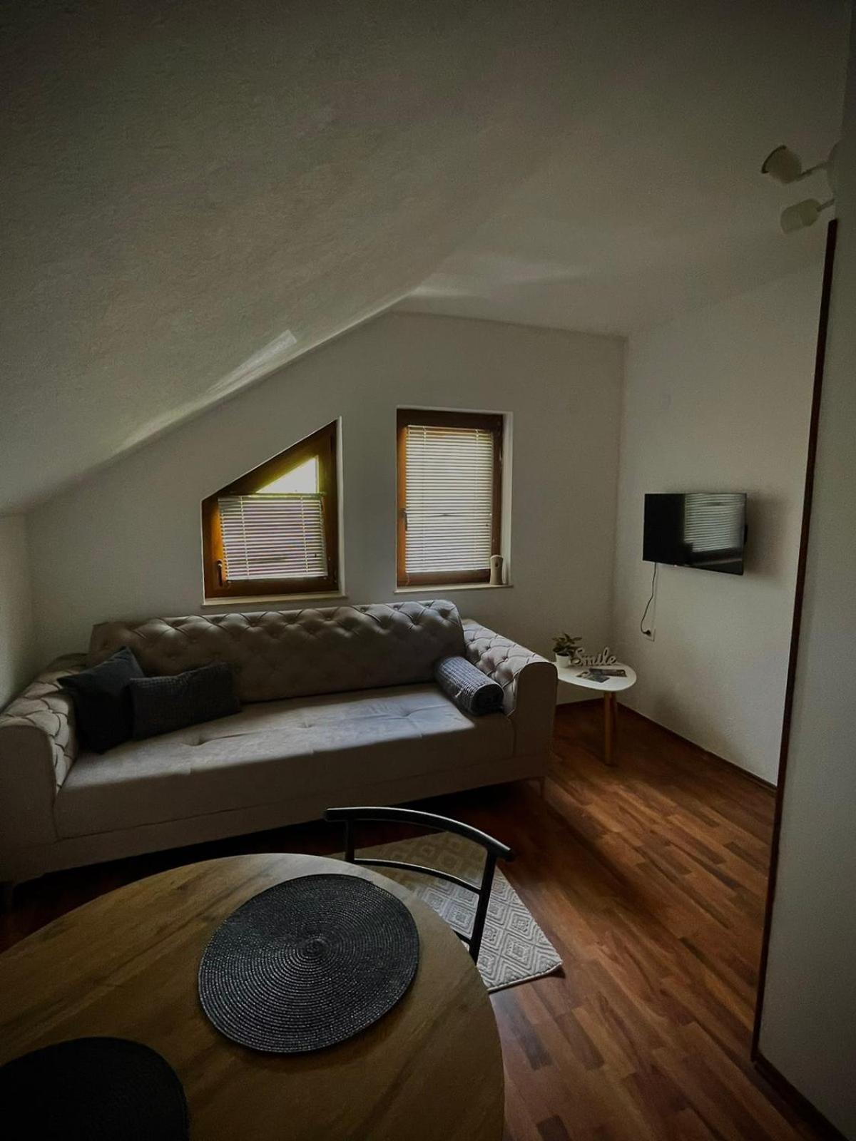 Apartment Una Dreams Lohovo Bihać Εξωτερικό φωτογραφία